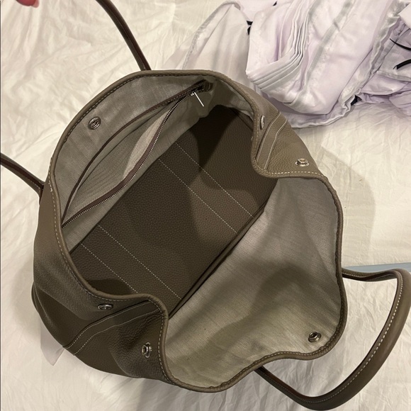 Elegant Taupe “Hermes Garden Party” Leather Tote Bag - Picture 4 of 5